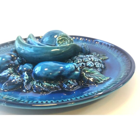 Ceramic raised fruit hanging plate Inarco blue Vintage - Picture 3 of 10